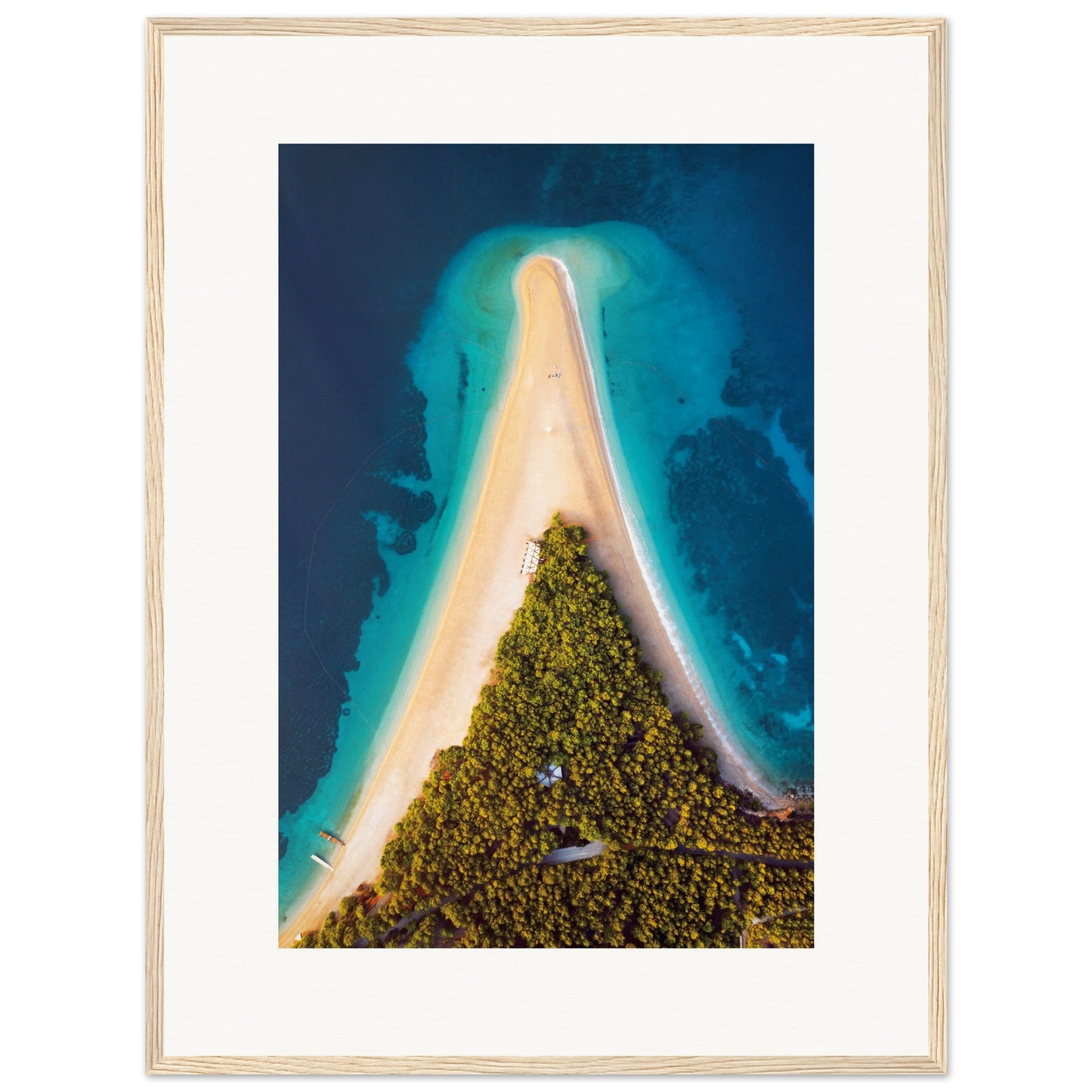 Zlatni Rat Beach