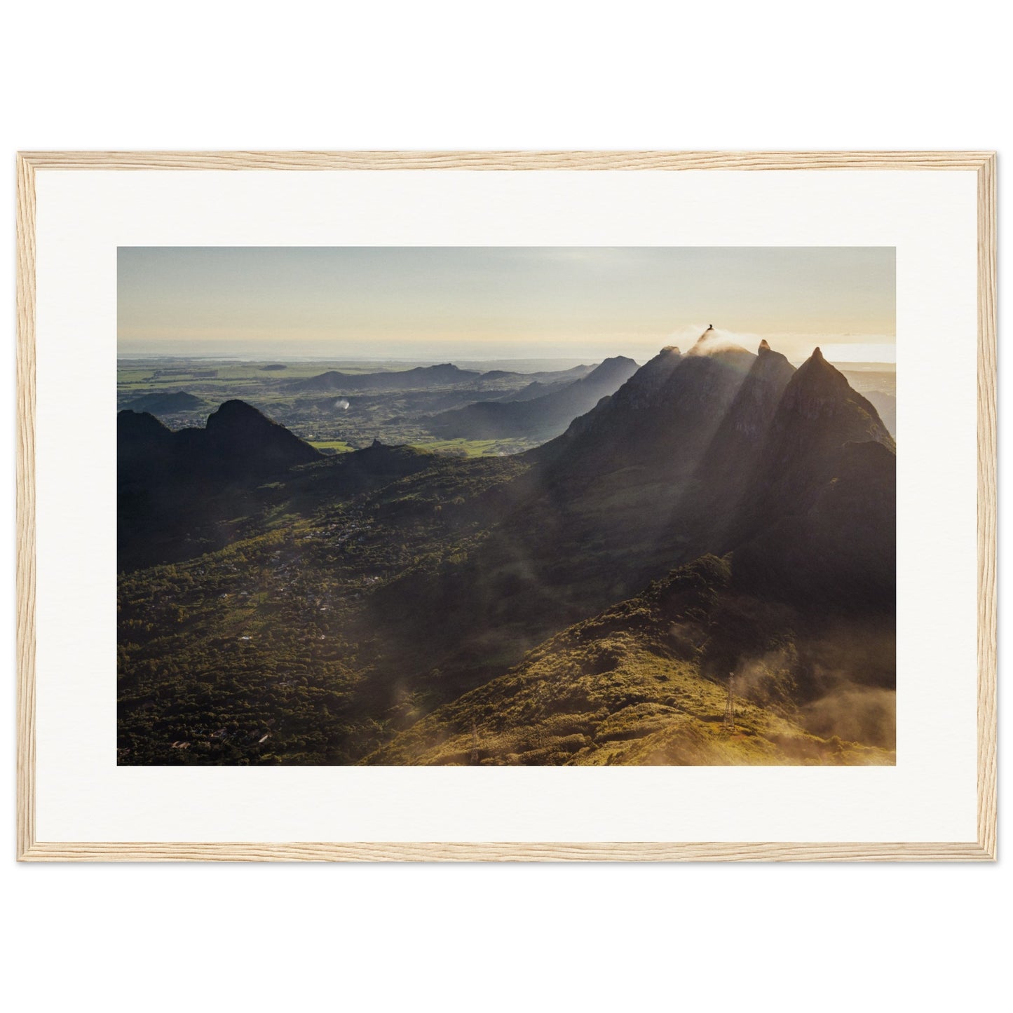 Hilltops Le Pouce